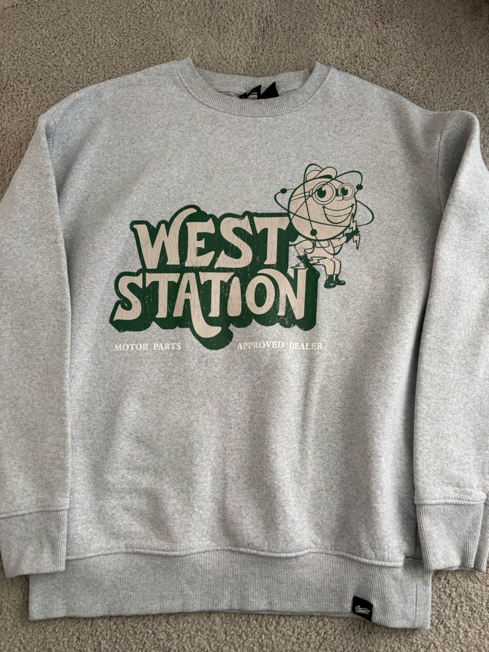 Pull&Bear Light Gray Crewneck Sweatshirt